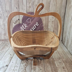 Bonnie & Pop Apple Shape Bamboo Basket Brown